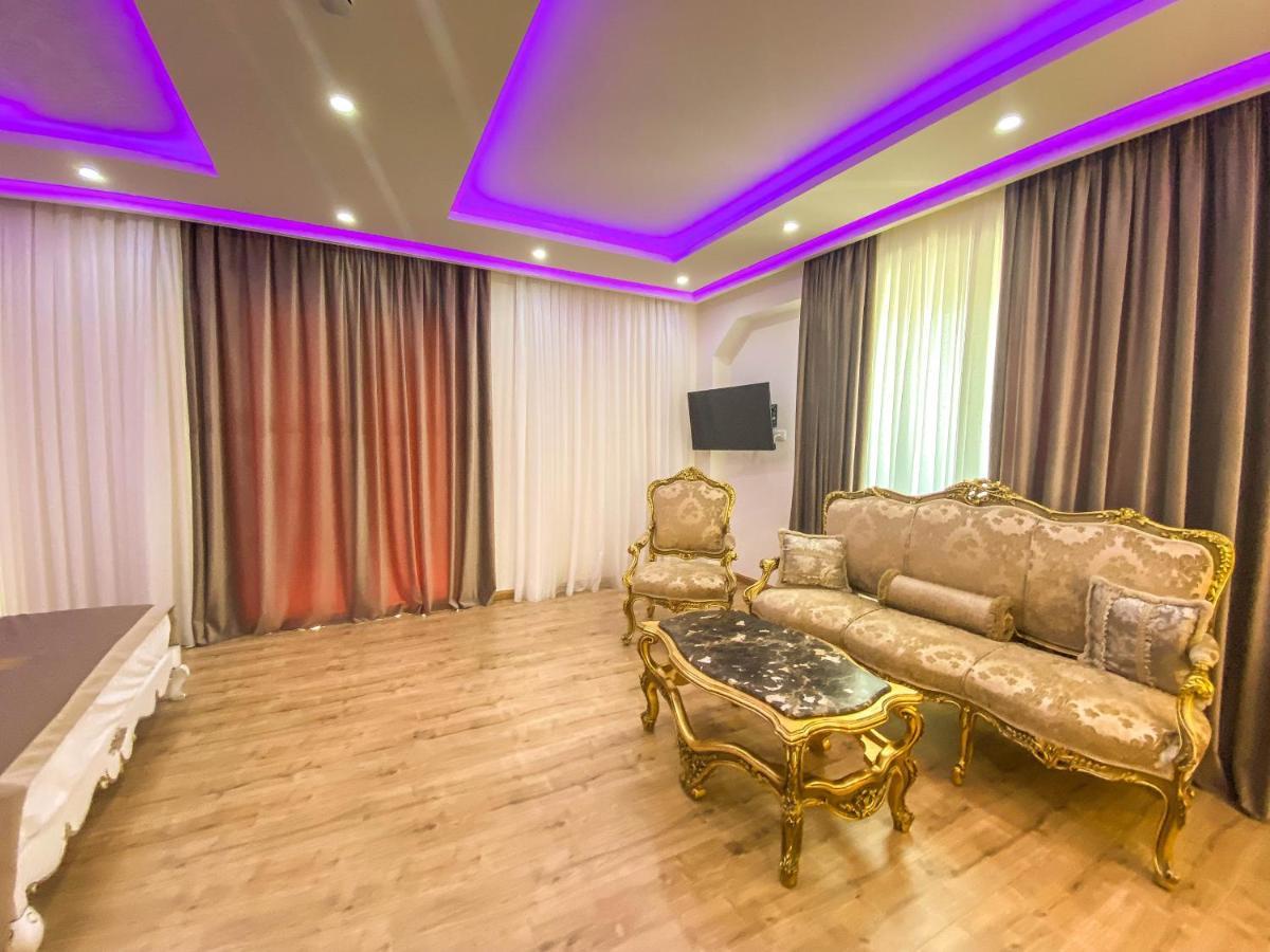 Red Hill Hotel Tirana Buitenkant foto